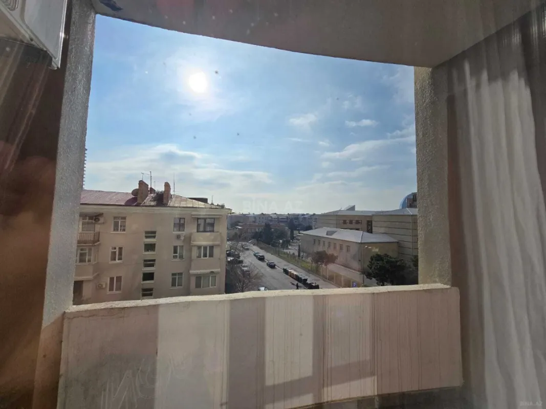 Kirayə verilir 3 otaqlı mənzil 120 m²