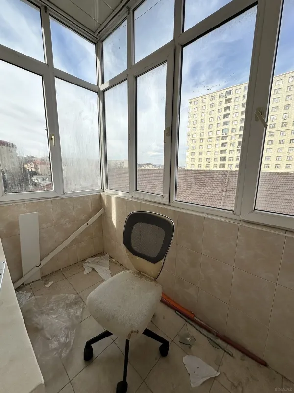 Satılır 3 otaqlı mənzil 122 m²