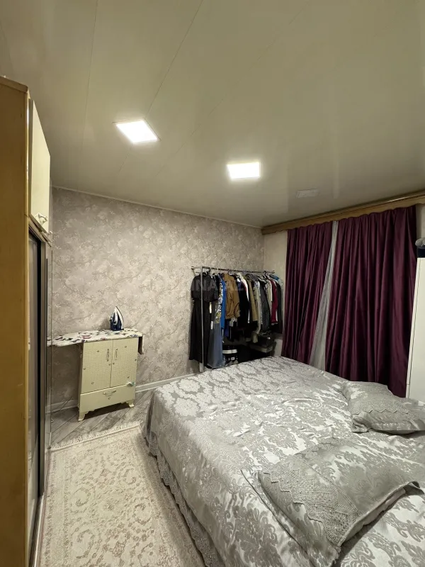 Satılır 3 otaqlı mənzil 60 m²