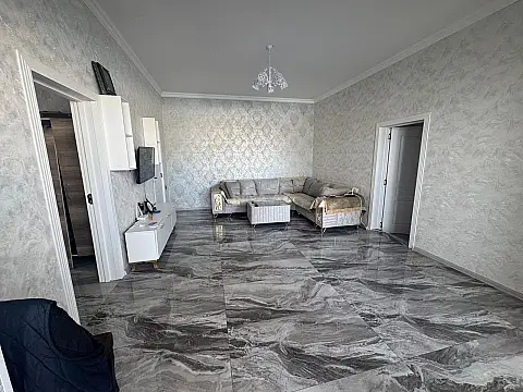 Satılır 7 otaqlı həyət evi 181 m²