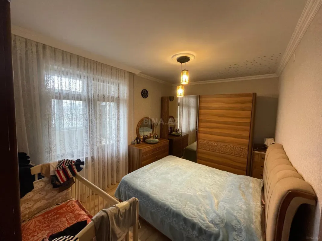 Satılır 2 otaqlı mənzil 60 m²