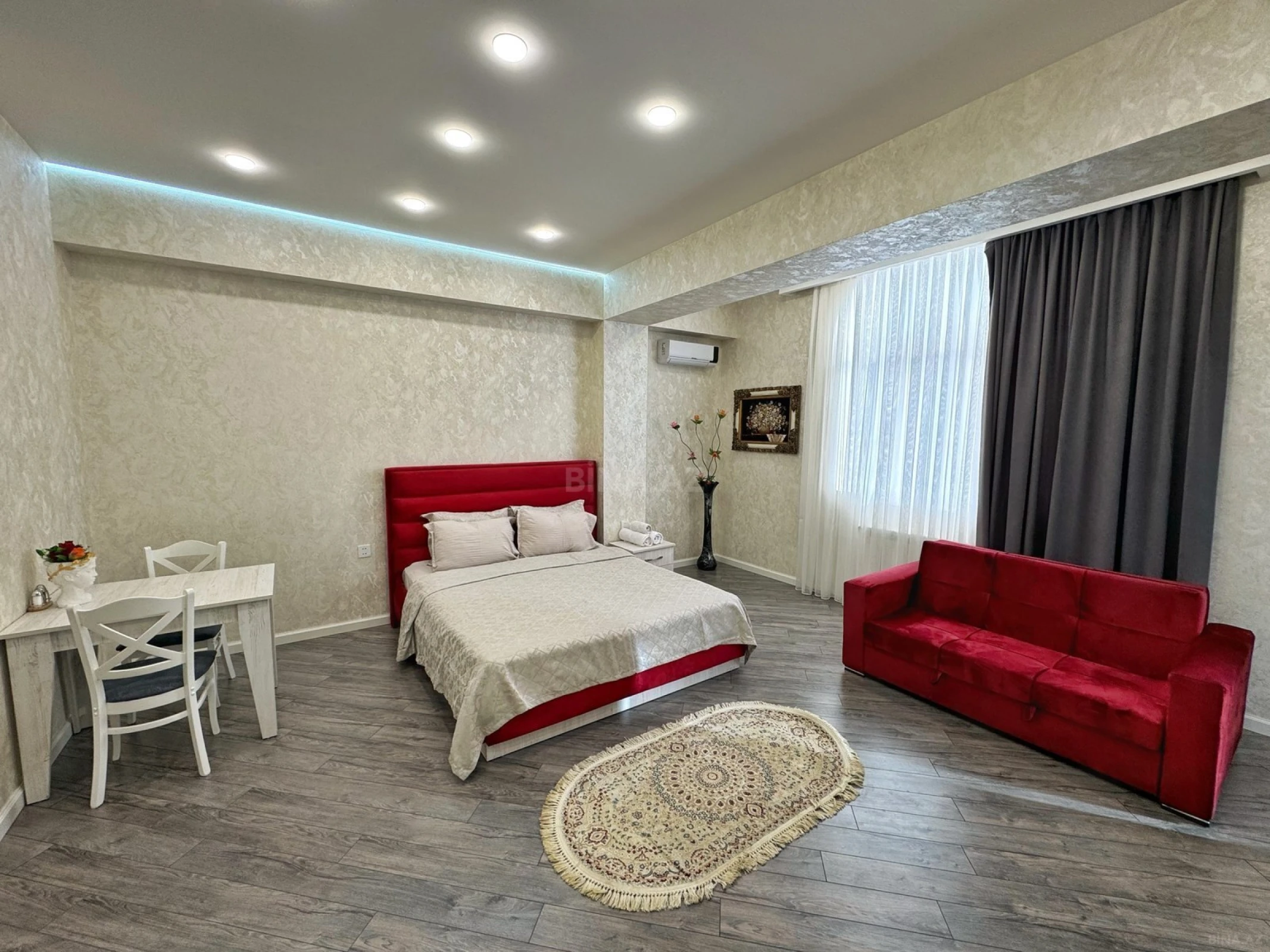 Kirayə verilir 1 otaqlı mənzil 55 m²