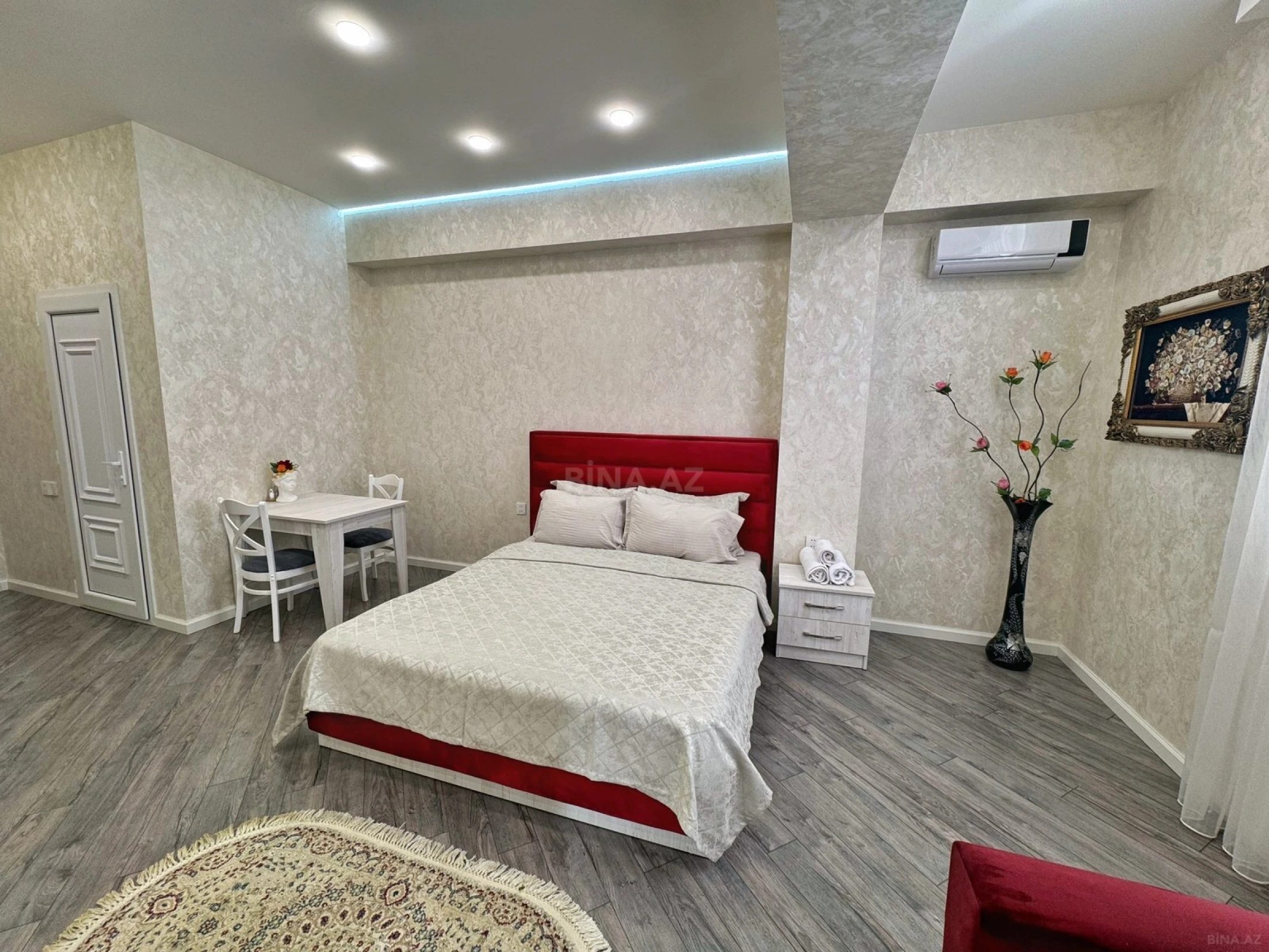 Kirayə verilir 1 otaqlı mənzil 55 m²