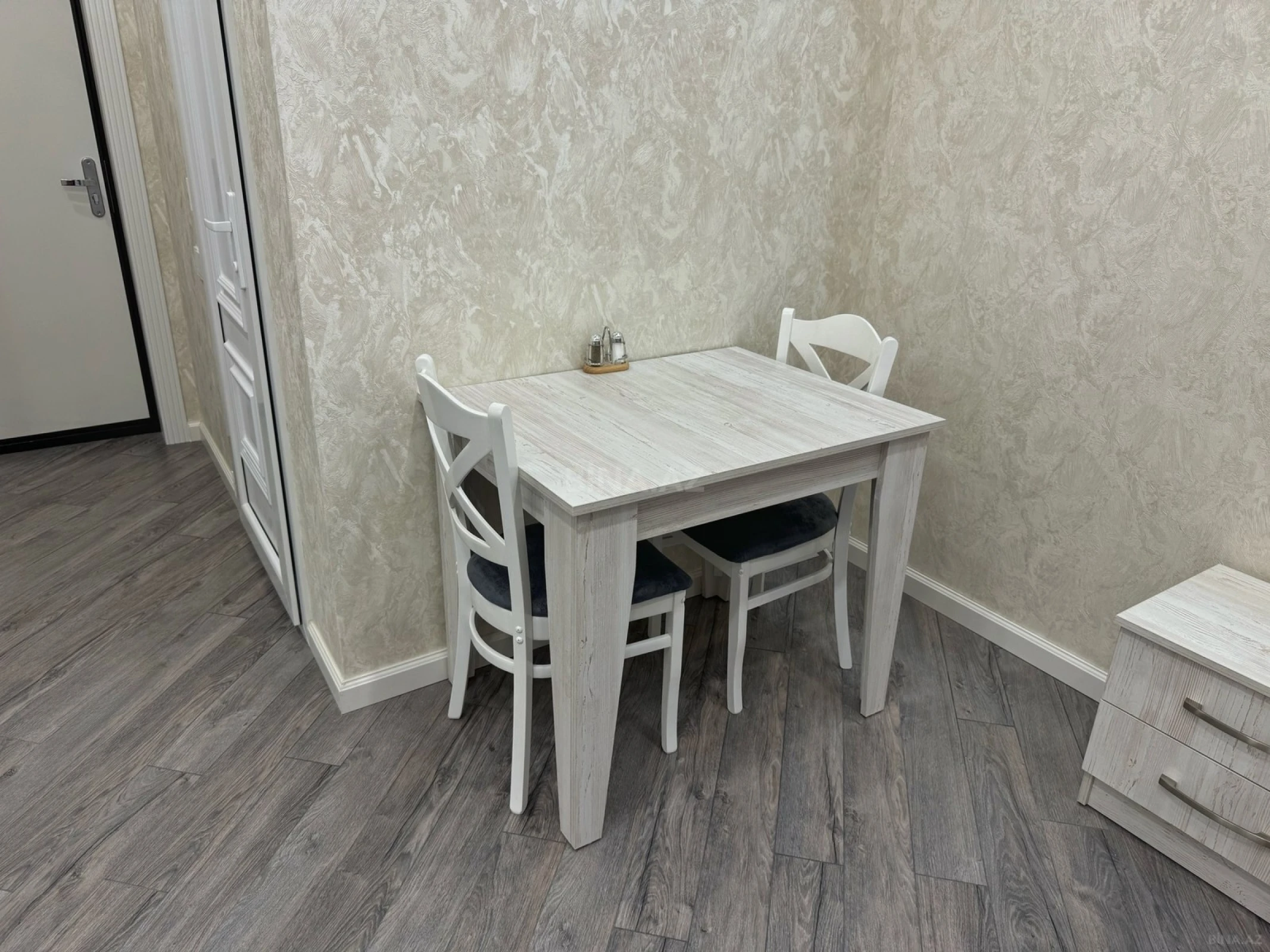 Kirayə verilir 1 otaqlı mənzil 55 m²
