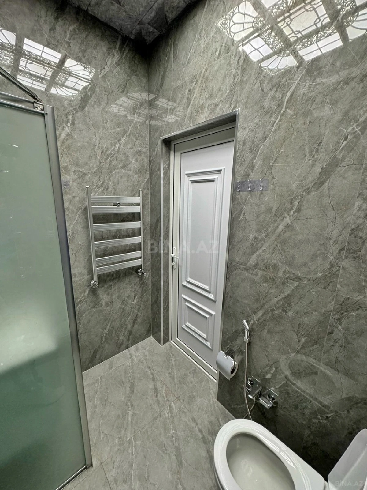 Kirayə verilir 1 otaqlı mənzil 55 m²
