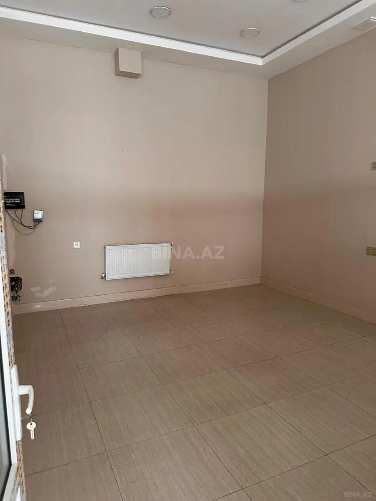 Kirayə verilir 2 otaqlı ofis 80 m²