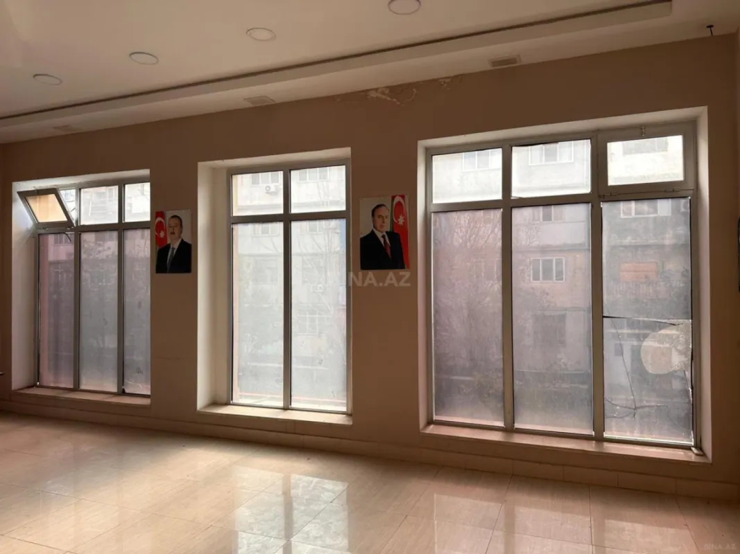 Kirayə verilir 2 otaqlı ofis 80 m²