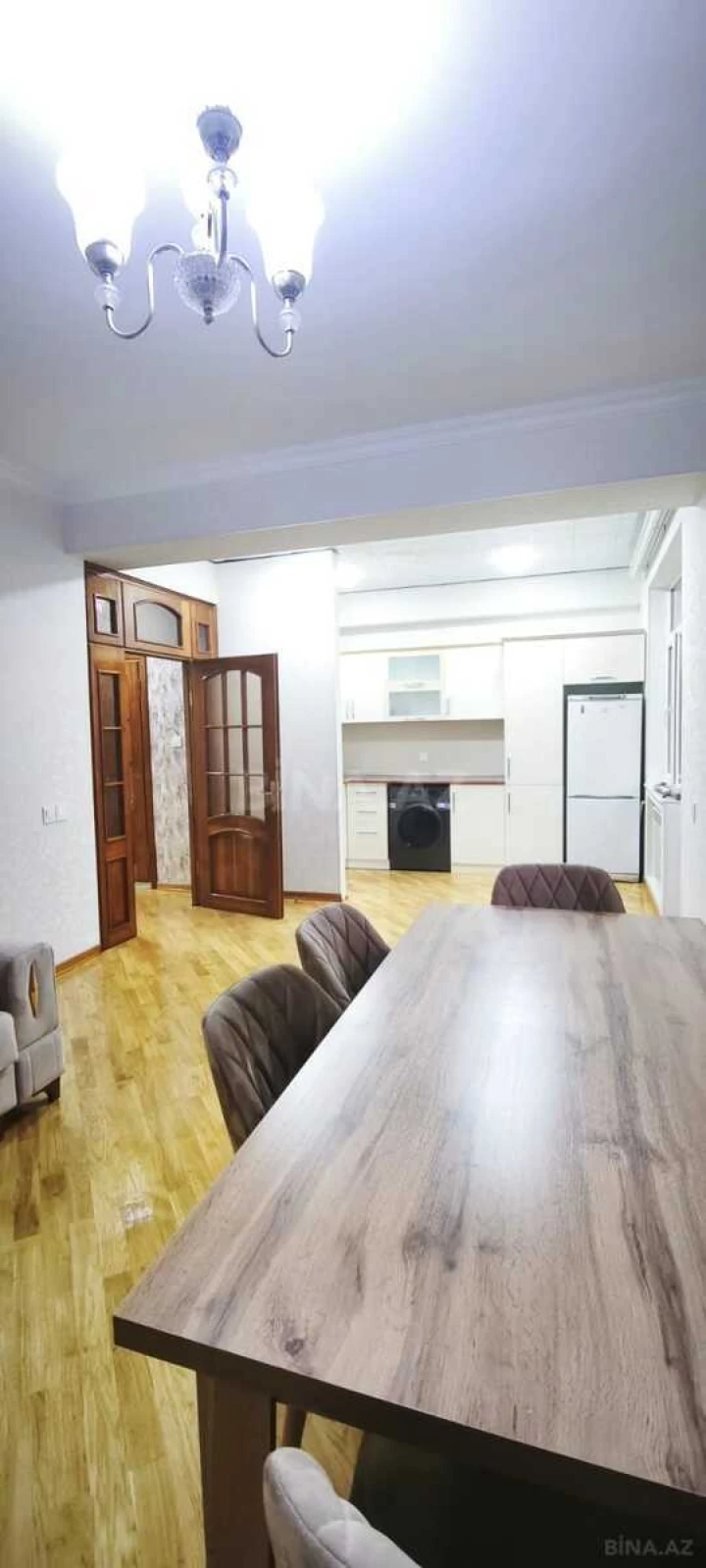 Kirayə verilir 2 otaqlı mənzil 60 m²