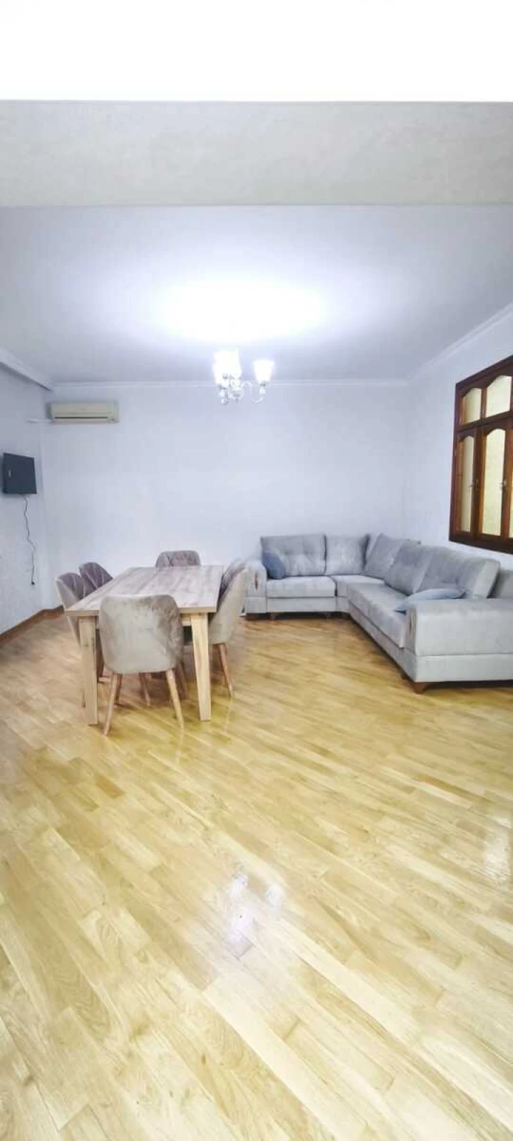 Kirayə verilir 2 otaqlı mənzil 60 m²