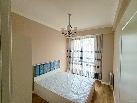 Kirayə verilir 2 otaqlı mənzil 65 m²
