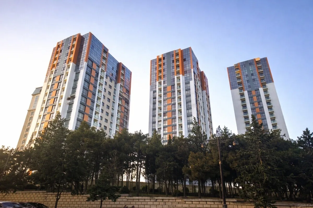 Kirayə verilir 2 otaqlı mənzil 65 m²