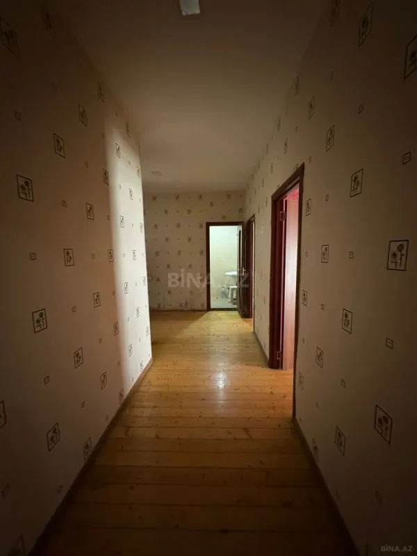 Satılır 2 otaqlı mənzil 82 m²
