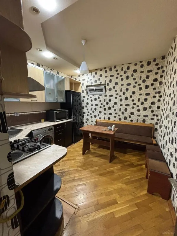 Kirayə verilir 3 otaqlı mənzil 100 m²