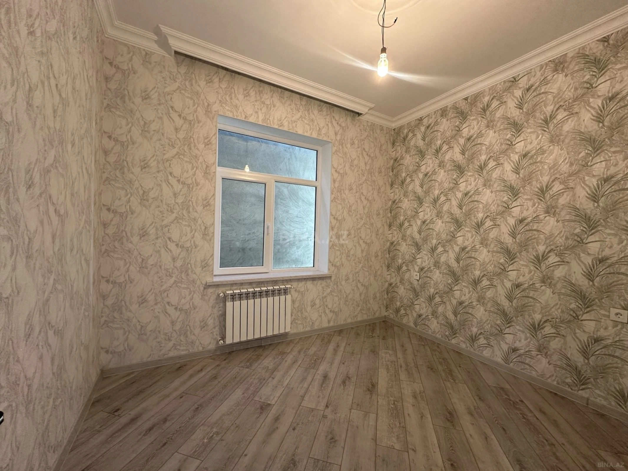 Satılır 5 otaqlı həyət evi 208 m²