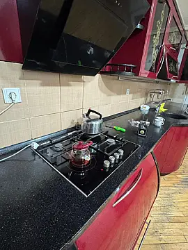 Kirayə verilir 3 otaqlı mənzil 167 m²