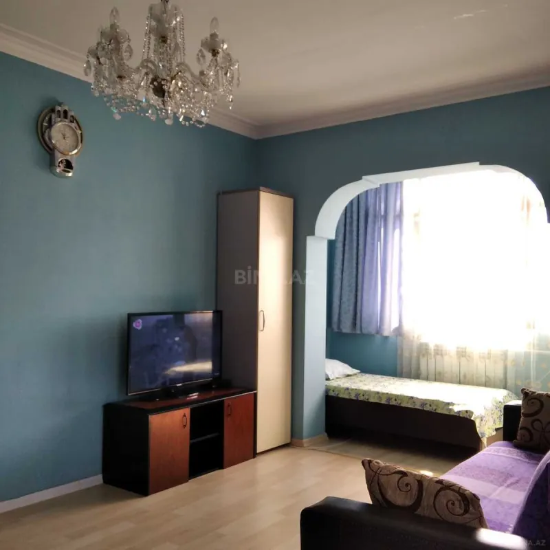 Kirayə verilir 2 otaqlı mənzil 60 m²