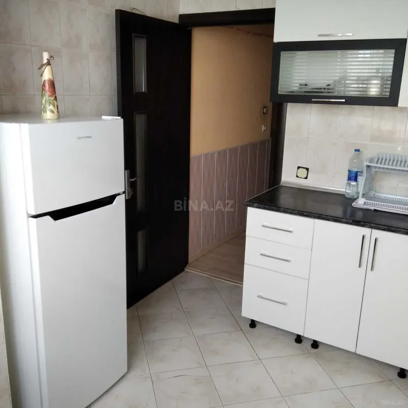 Kirayə verilir 2 otaqlı mənzil 60 m²