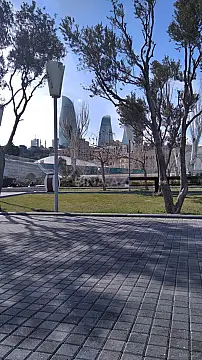 Kirayə verilir 2 otaqlı mənzil 60 m²