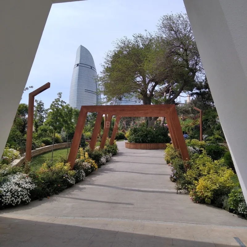 Kirayə verilir 2 otaqlı mənzil 60 m²