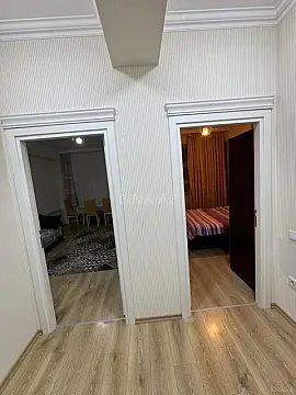 Kirayə verilir 2 otaqlı mənzil 50 m²
