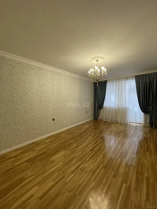 Satılır 2 otaqlı mənzil 90 m²