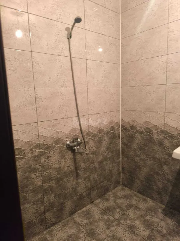 Kirayə verilir 2 otaqlı mənzil 75 m²