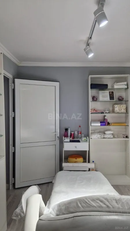 Kirayə verilir 2 otaqlı ofis 32 m²