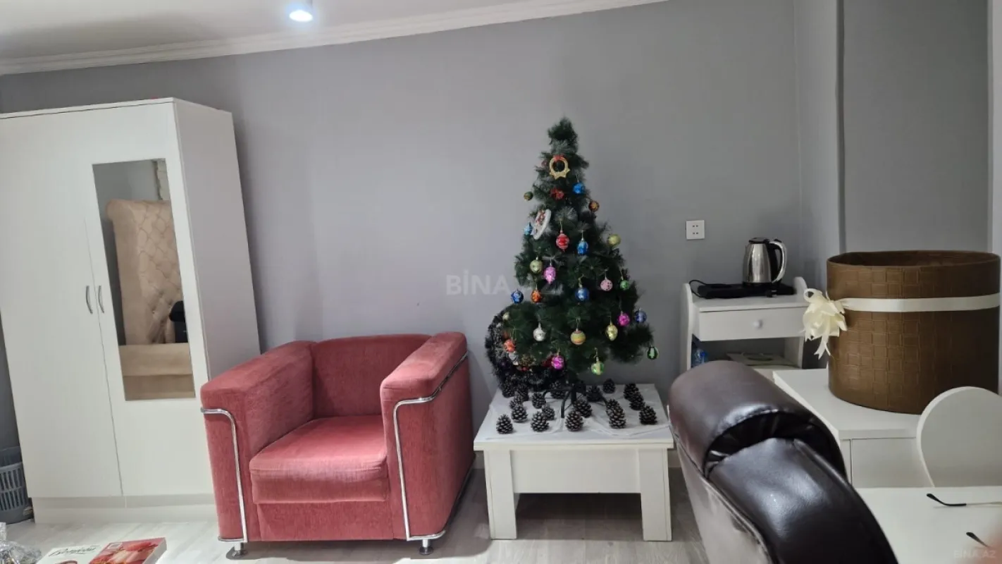 Kirayə verilir 2 otaqlı ofis 32 m²