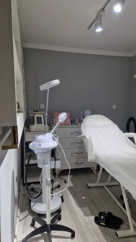 Kirayə verilir 2 otaqlı ofis 32 m²