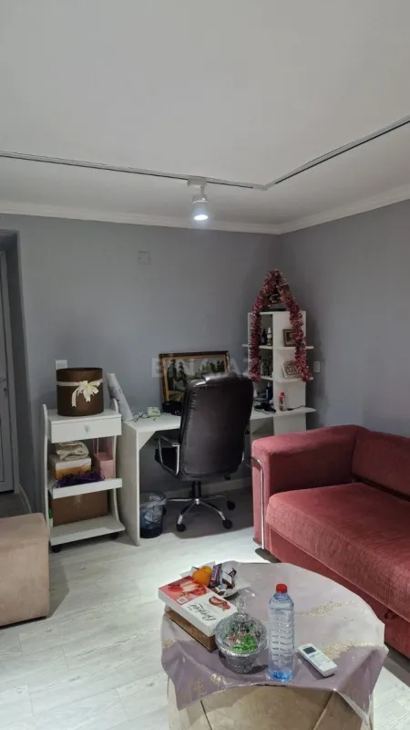 Kirayə verilir 2 otaqlı ofis 32 m²