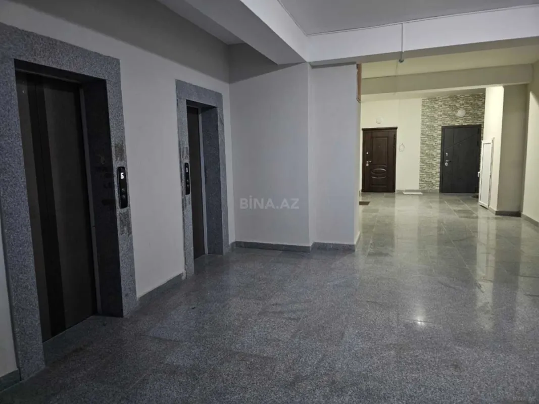 Satılır 3 otaqlı mənzil 128 m²