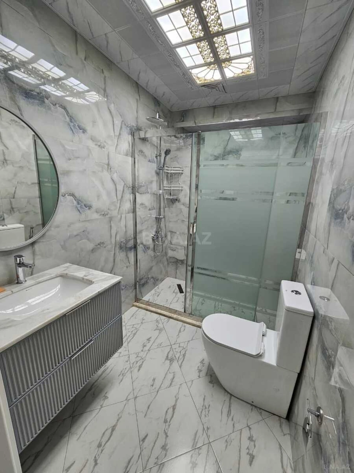 Satılır 3 otaqlı mənzil 128 m²