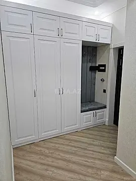 Satılır 3 otaqlı mənzil 128 m²