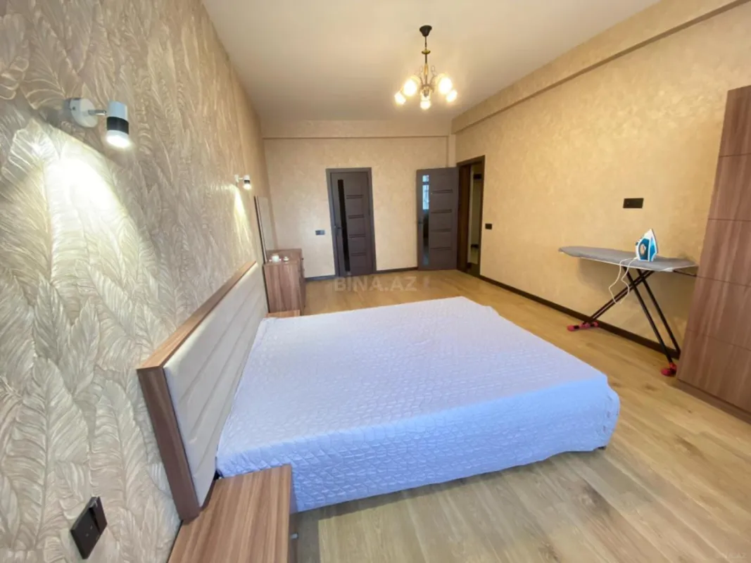 Kirayə verilir 3 otaqlı mənzil 110 m²