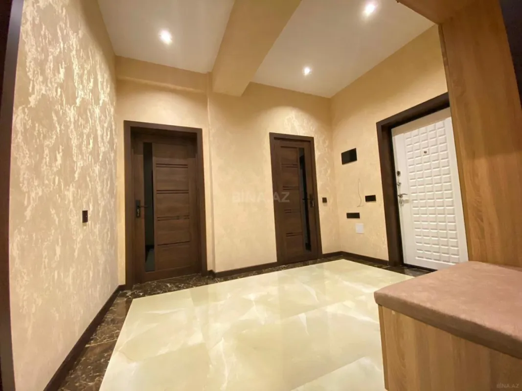 Kirayə verilir 3 otaqlı mənzil 110 m²