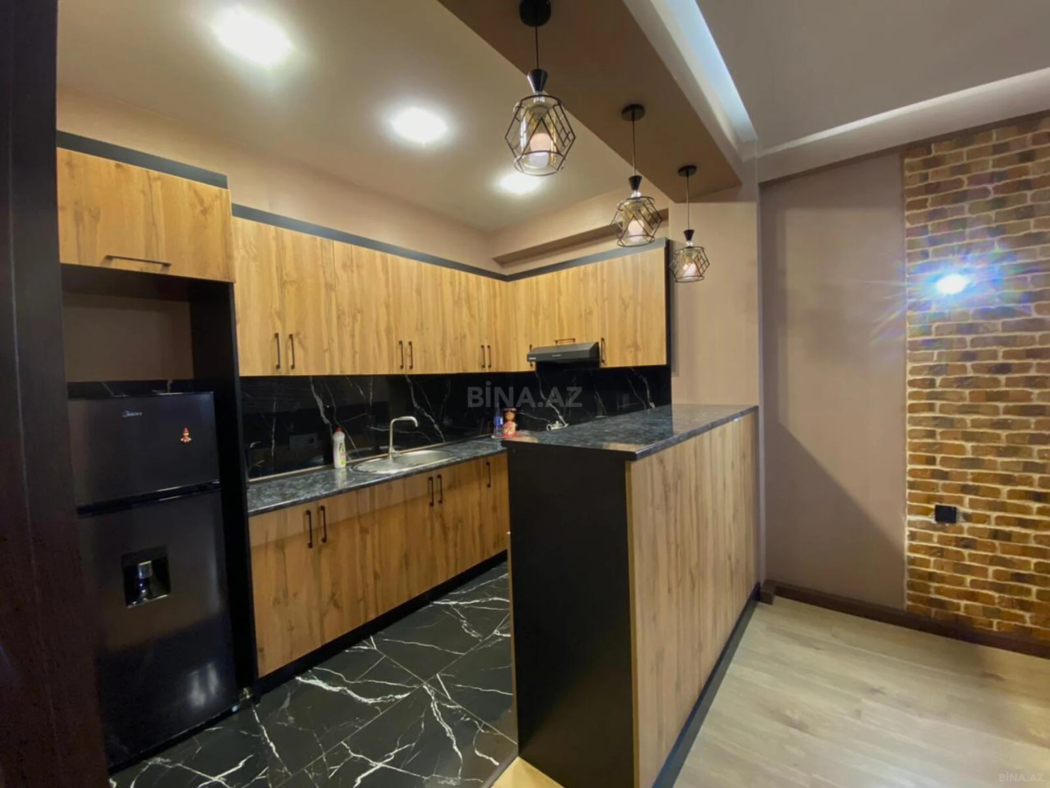 Kirayə verilir 3 otaqlı mənzil 110 m²