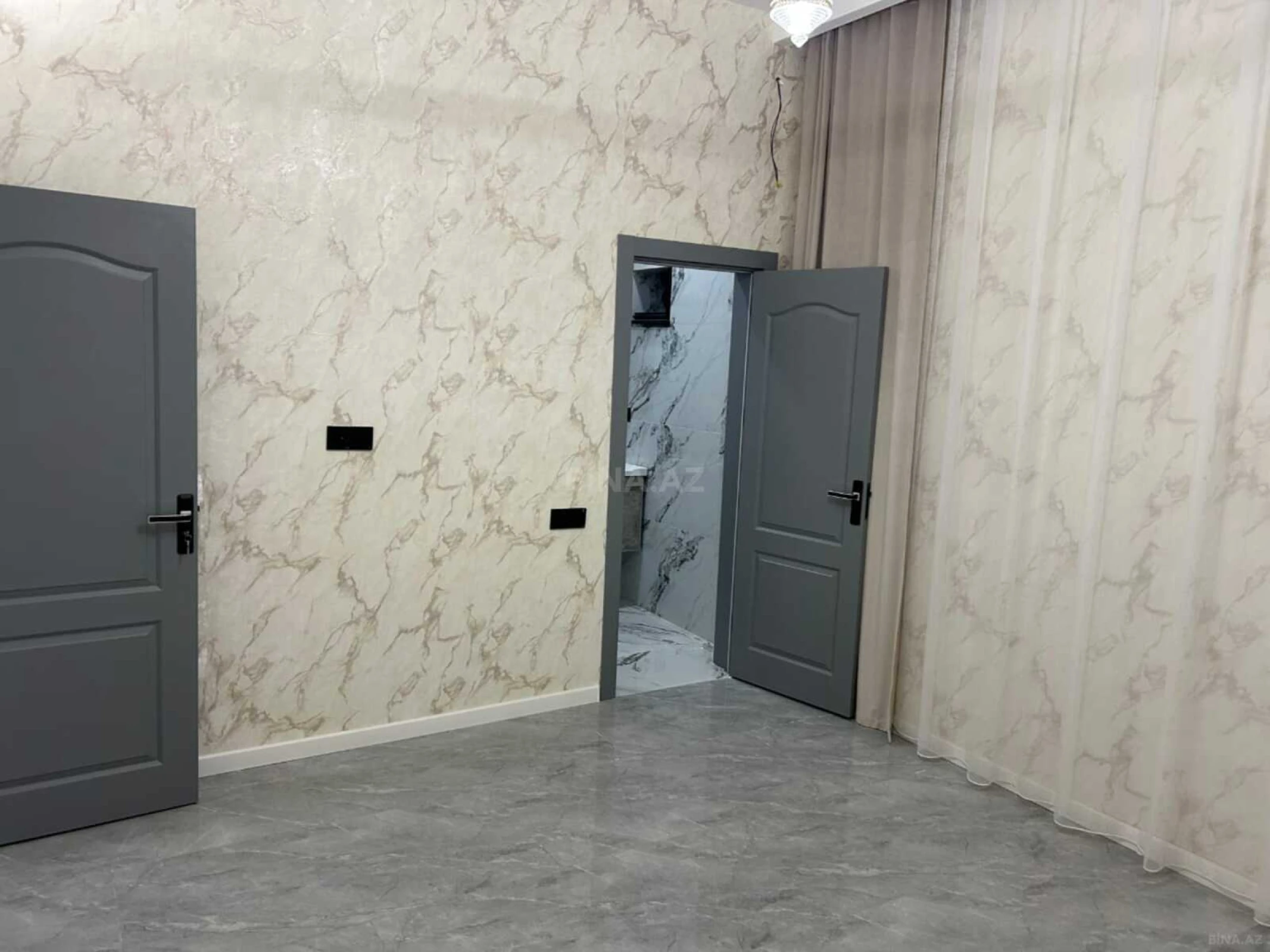 Satılır 3 otaqlı həyət evi 140 m²