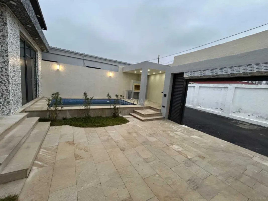 Satılır 3 otaqlı həyət evi 140 m²