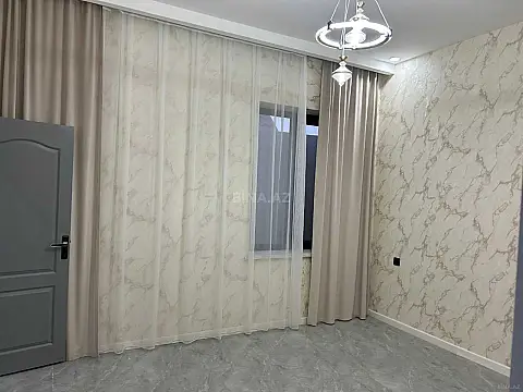 Satılır 3 otaqlı həyət evi 140 m²