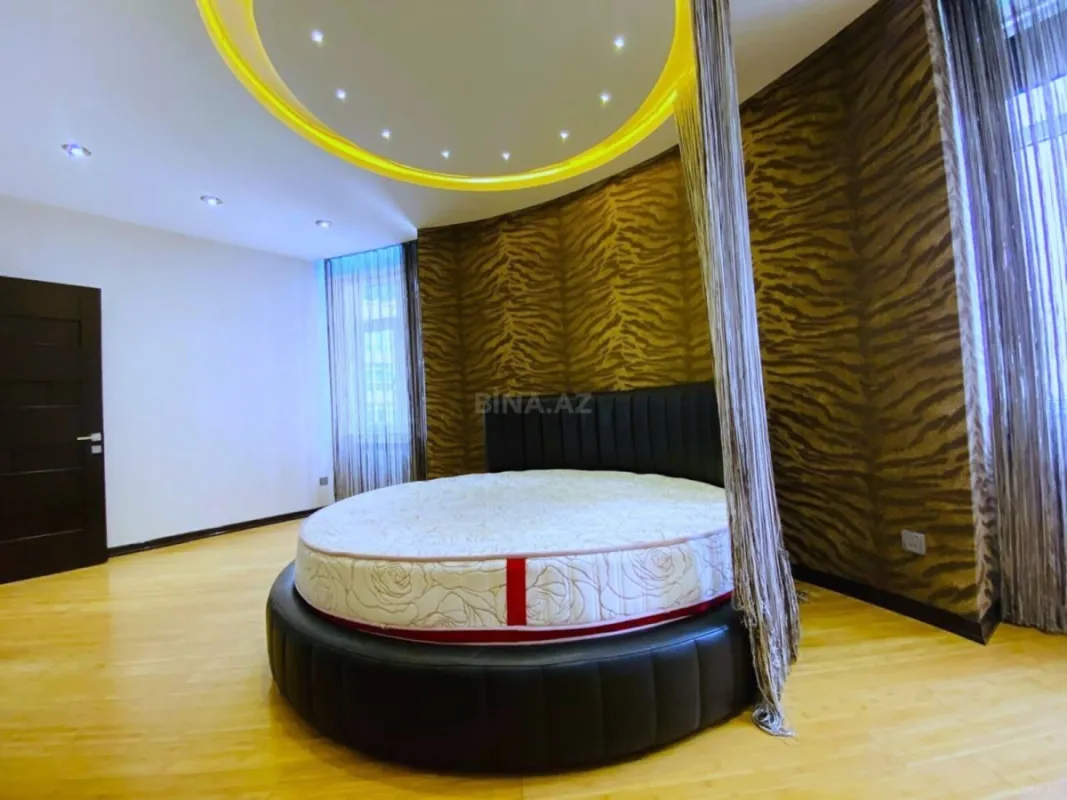 Kirayə verilir 3 otaqlı mənzil 101 m²