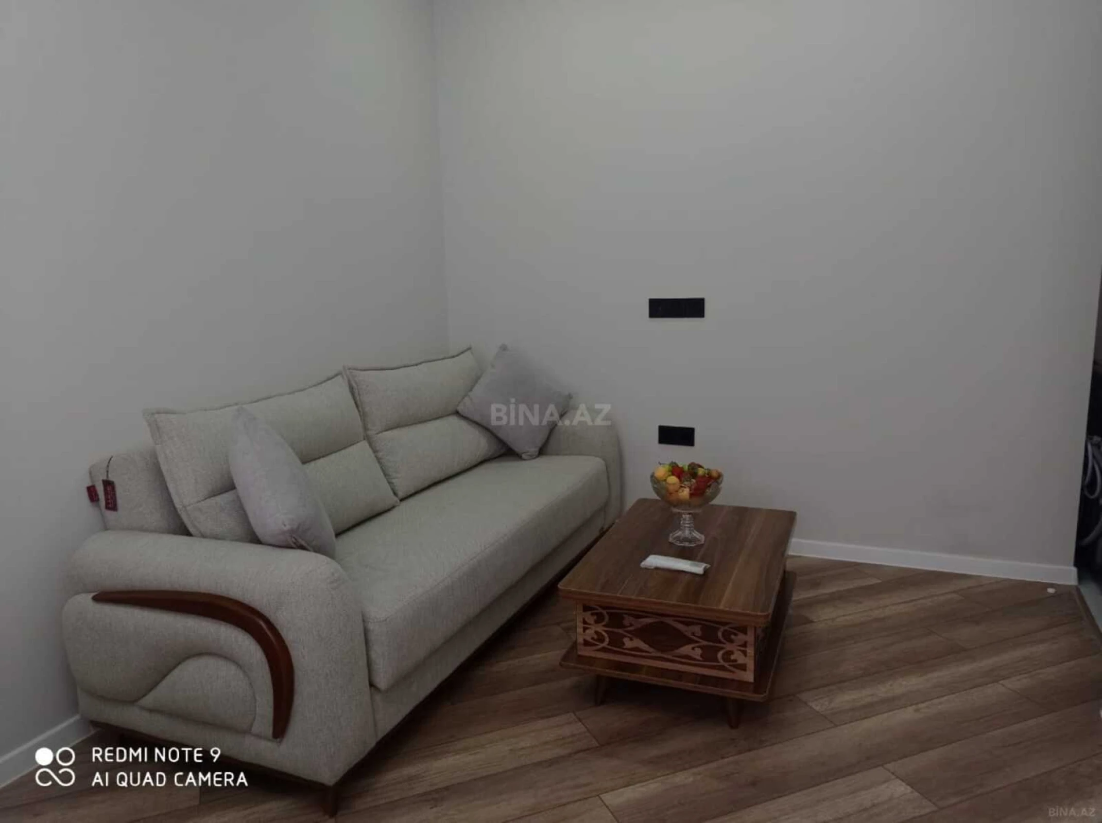 Kirayə verilir 2 otaqlı mənzil 60 m²