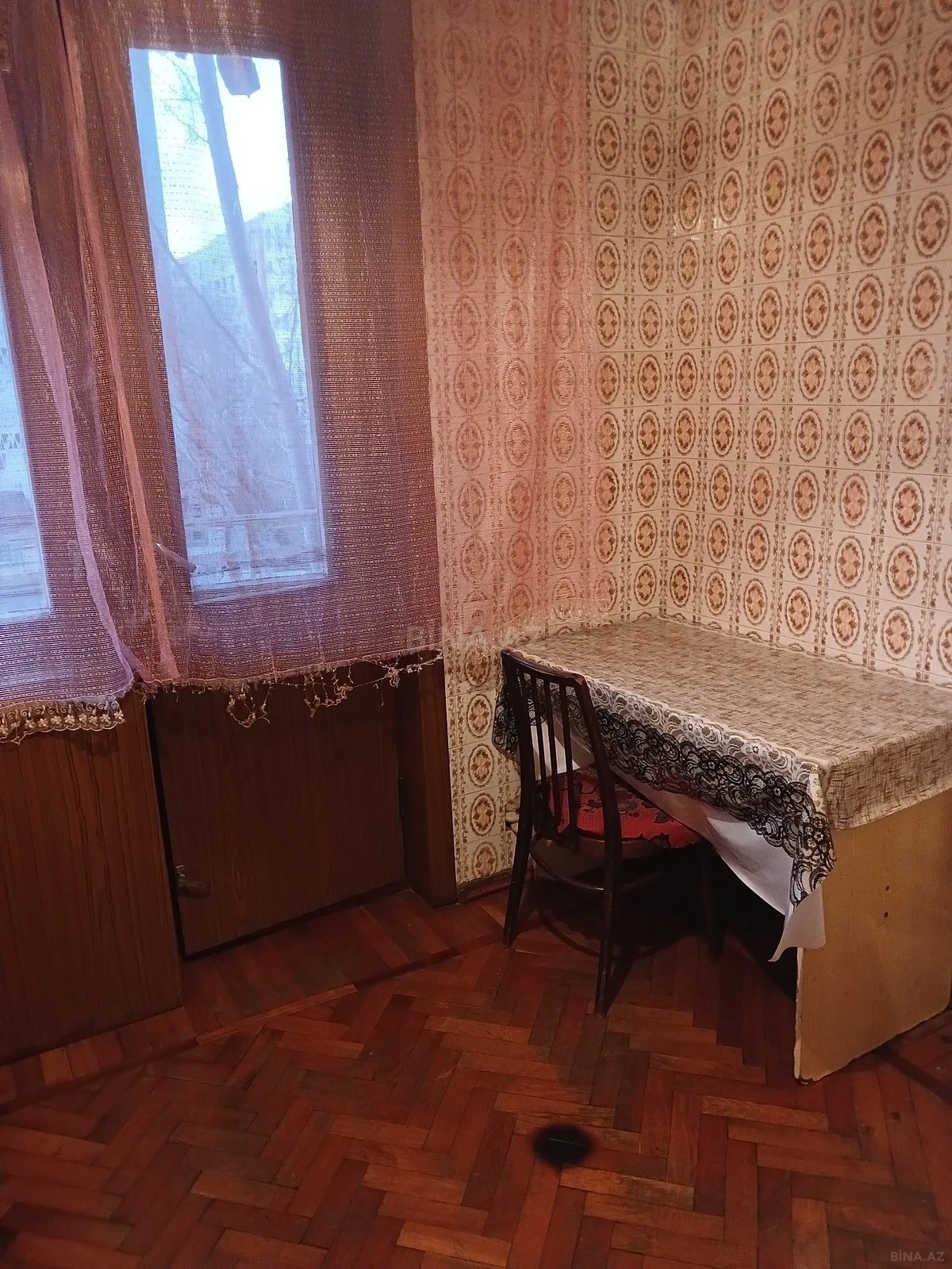 Kirayə verilir 4 otaqlı mənzil 100 m²