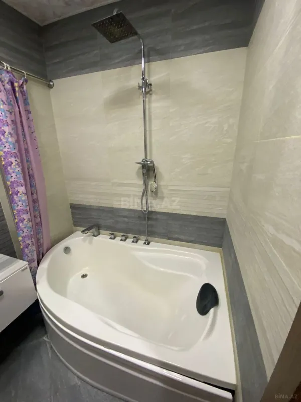 Kirayə verilir 3 otaqlı mənzil 140 m²