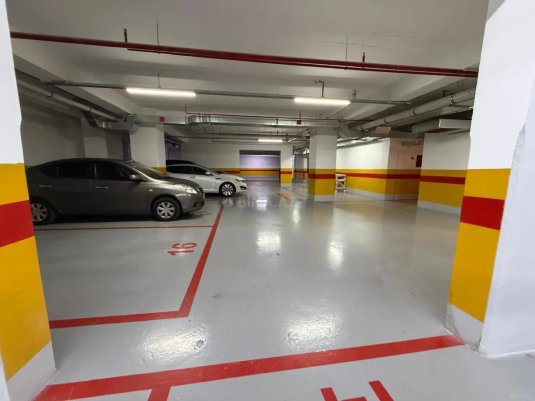 Satılır 3 otaqlı mənzil 168.3 m²