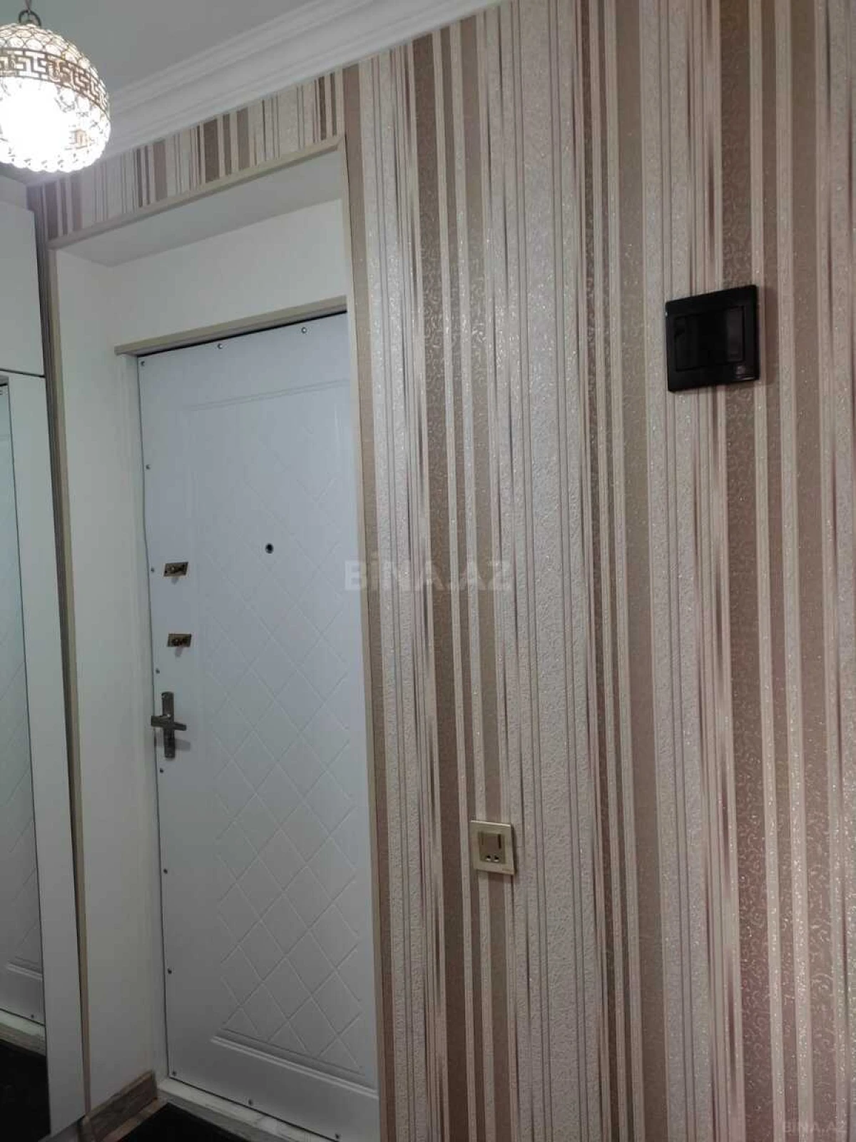 Kirayə verilir 2 otaqlı mənzil 40 m²