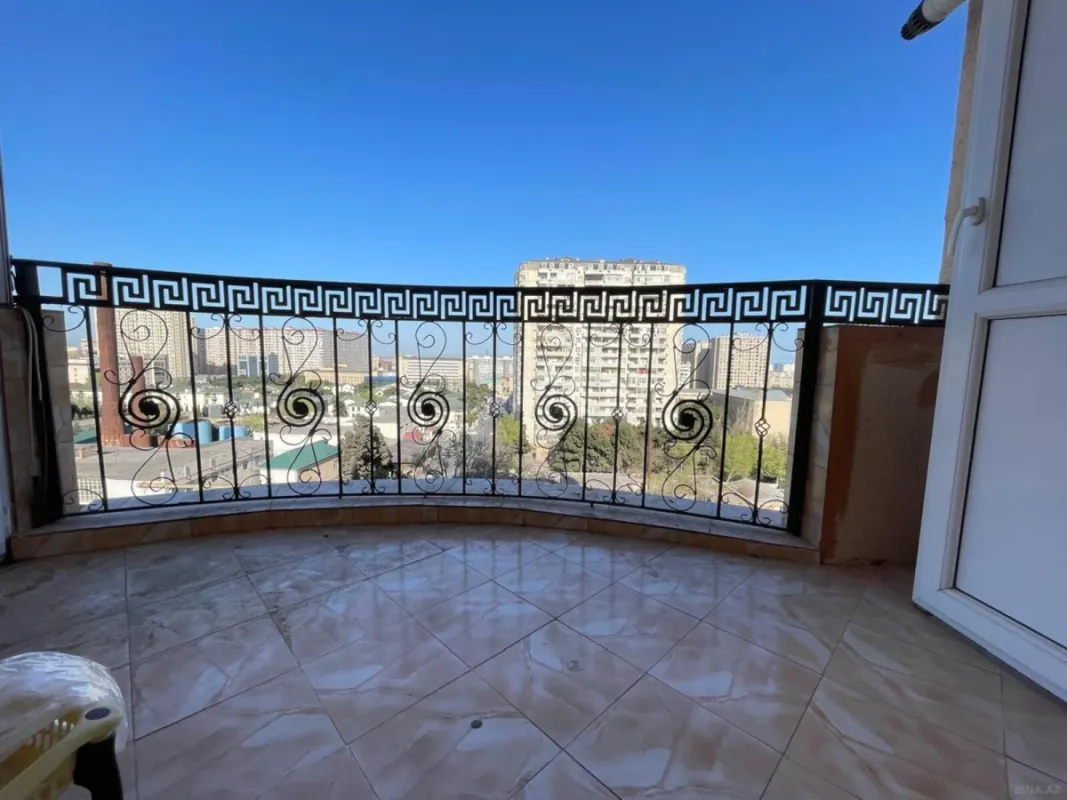 Kirayə verilir 2 otaqlı mənzil 80 m²