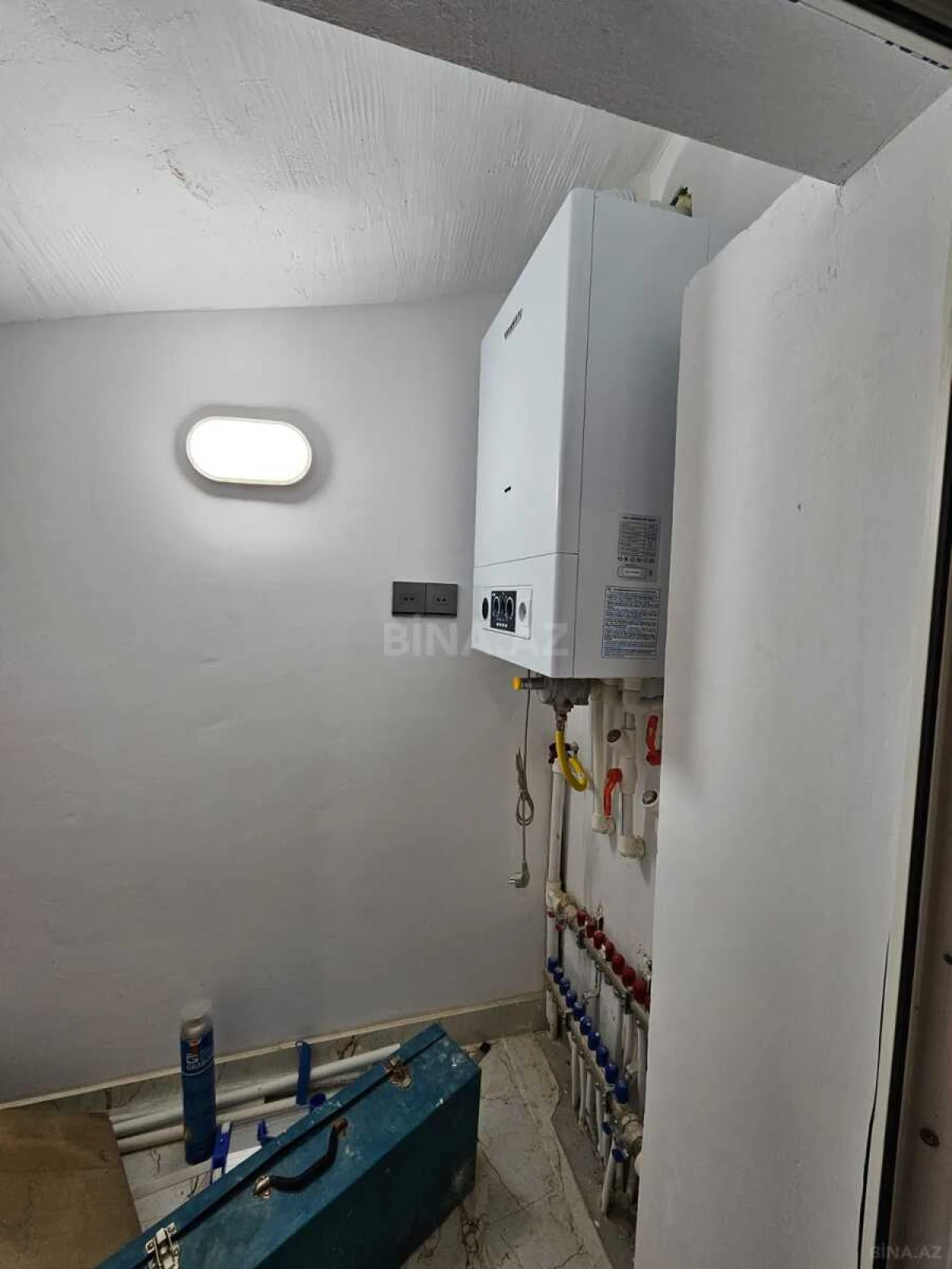 Satılır 5 otaqlı həyət evi 220 m²