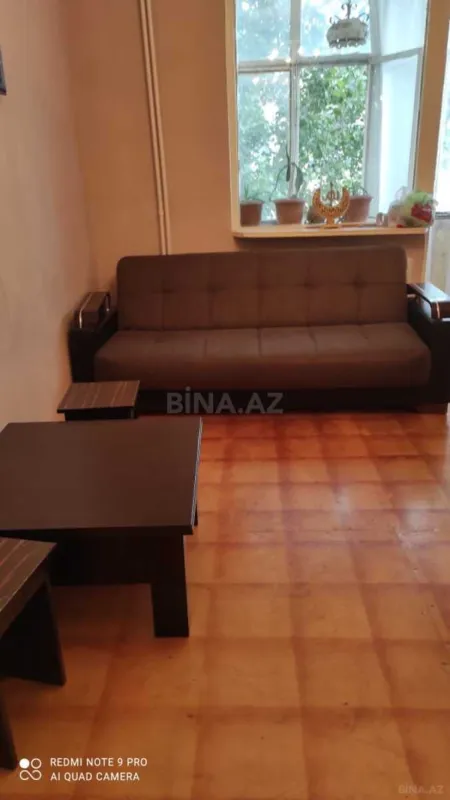 Kirayə verilir 2 otaqlı mənzil 50 m²