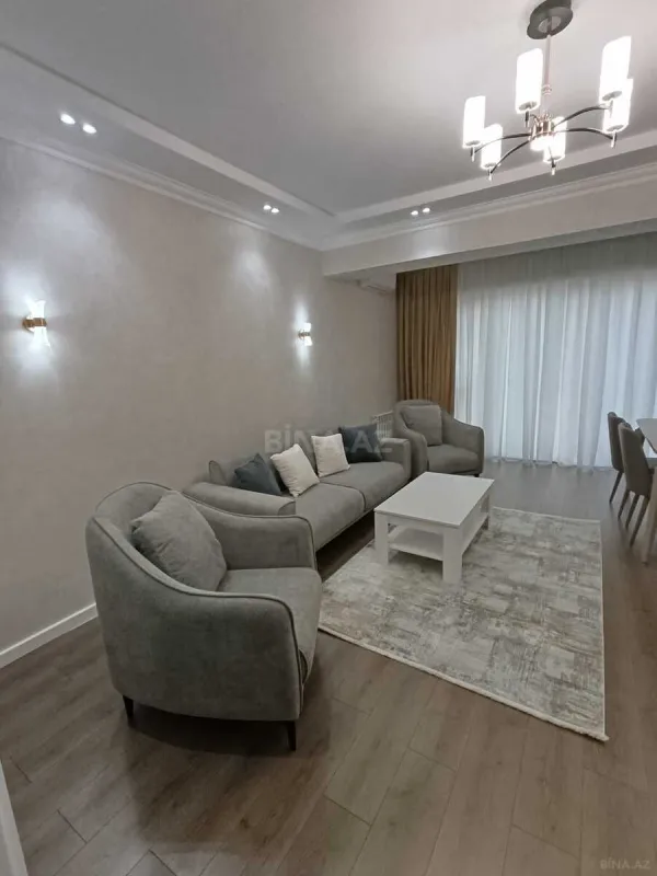 Kirayə verilir 2 otaqlı mənzil 100 m²