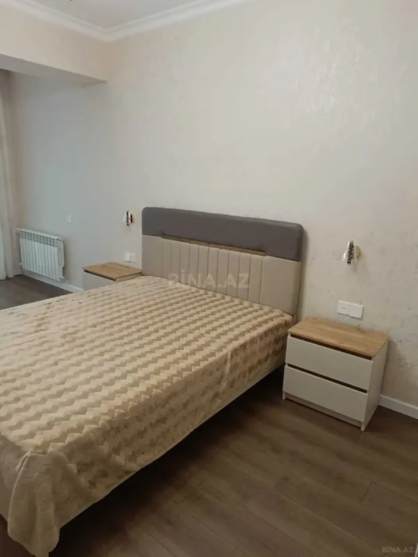 Kirayə verilir 2 otaqlı mənzil 100 m²